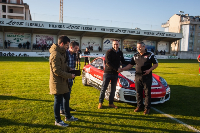 029 homenaje ud carral ares racing 009